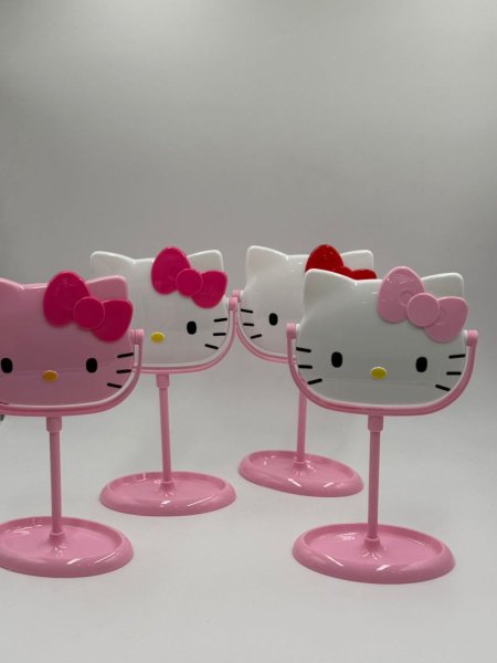 مرايه هلو كيتي