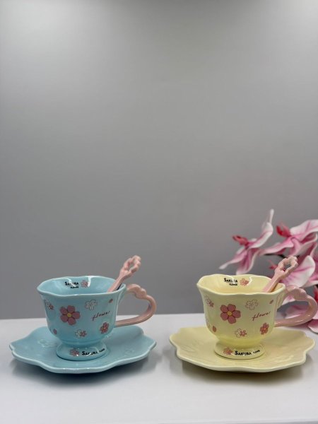 مج ورد مع معلقه