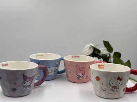 مج كرومي وهلو كيتي