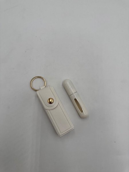 علبة عطر